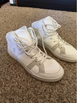 The Roger On Cloud white high tops