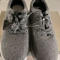 New Shoes Men’s 10