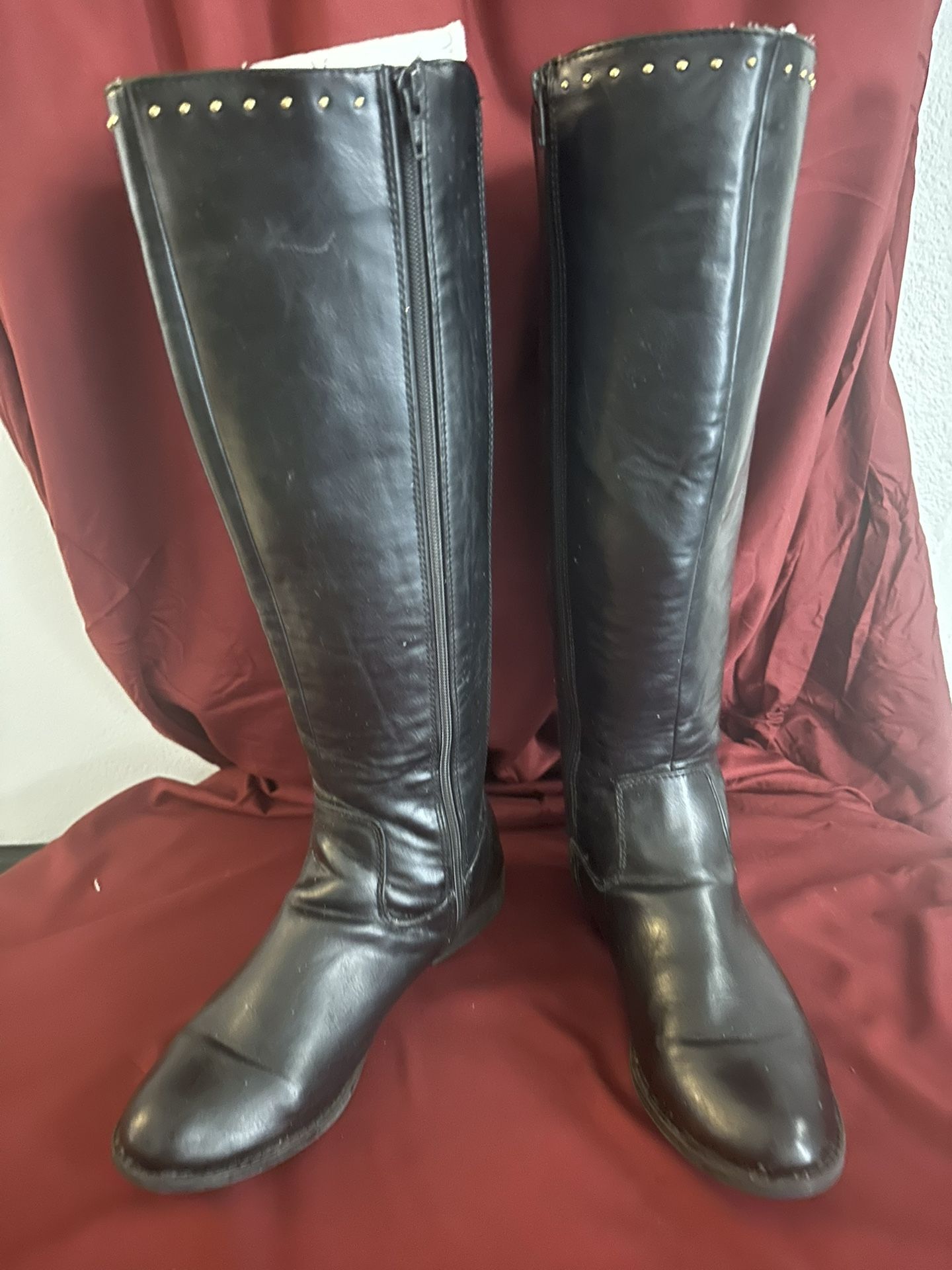 Black rider boots