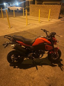2025 Honda Grom Clone (For Parts or Repairs)