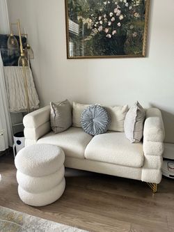 Modern Teddy Loveseat Sofa, 60 Inch Sectional Sofa Couch, Luxury 2 Seater Deep Couch with 2 Pillows and Gold Metal Legs for Living Room, Bedroom, Apar
