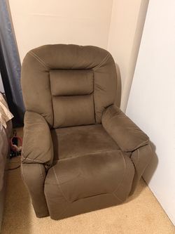 Recliner massage and heat