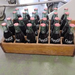 Vintage Coca Cola Case With Full Cola Bottles