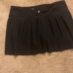 Lululemon Skirt Size 6