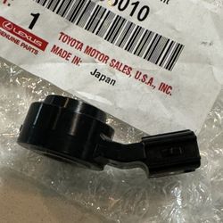 Genuine OEM Denso Knock Sensor for Toyota Lexus   