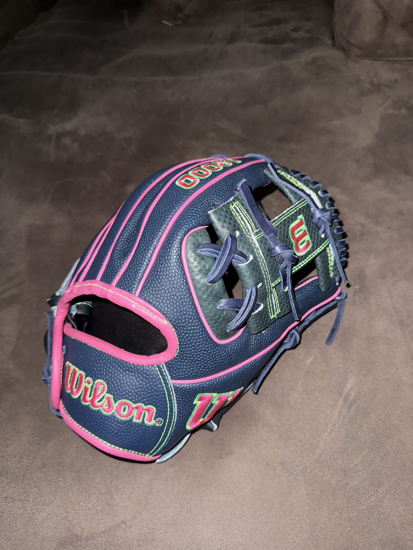 Wilson A2000 DP15 11.5” Baseball Glove