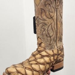 Fish boots