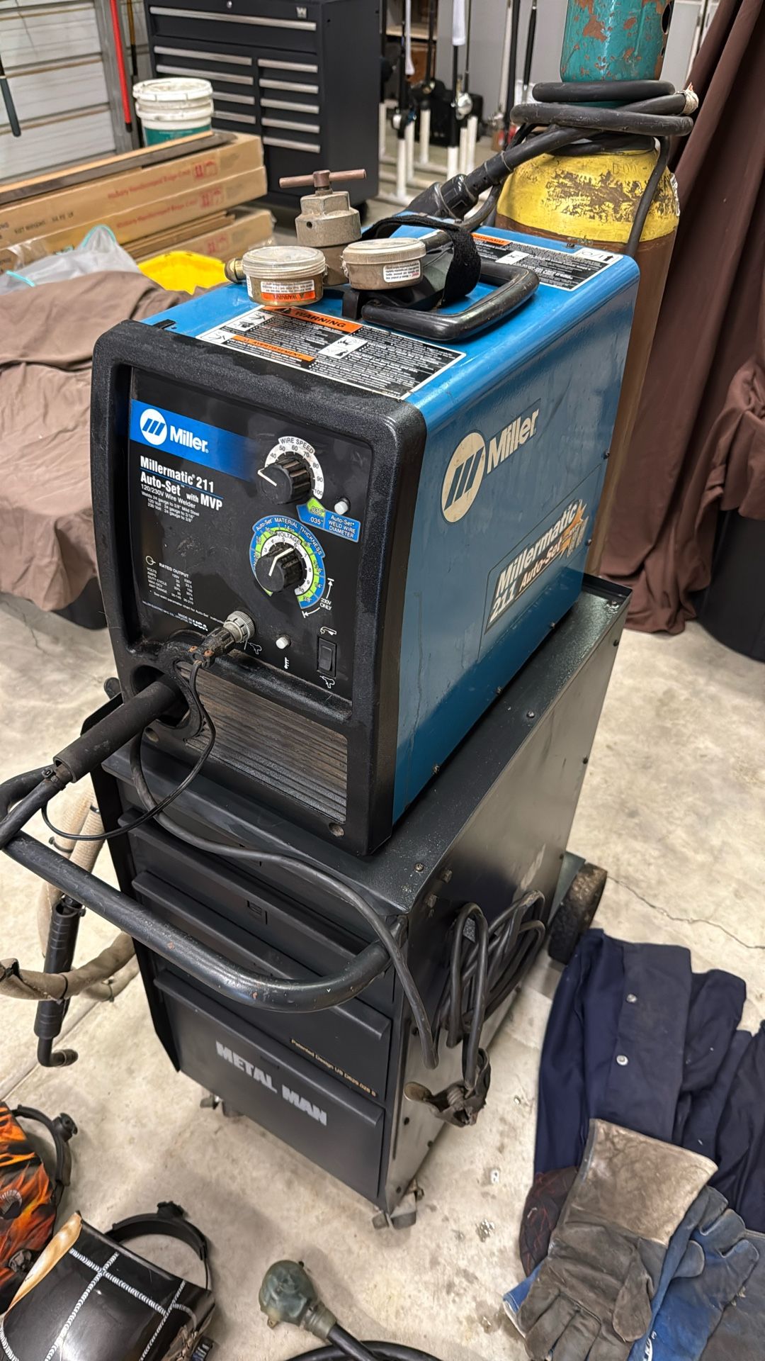 Millermatic 211 Welder