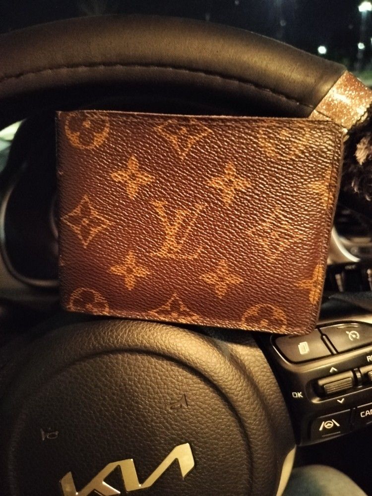 Louis Vuitton Wallet 