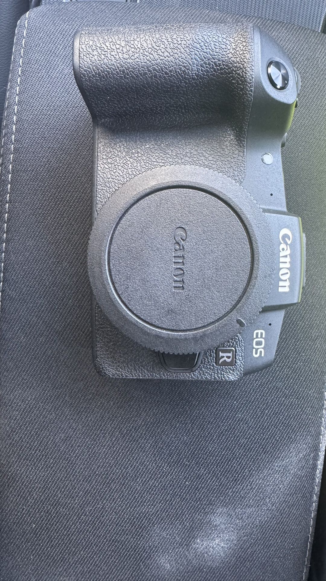 Canon eos RP with two lenses