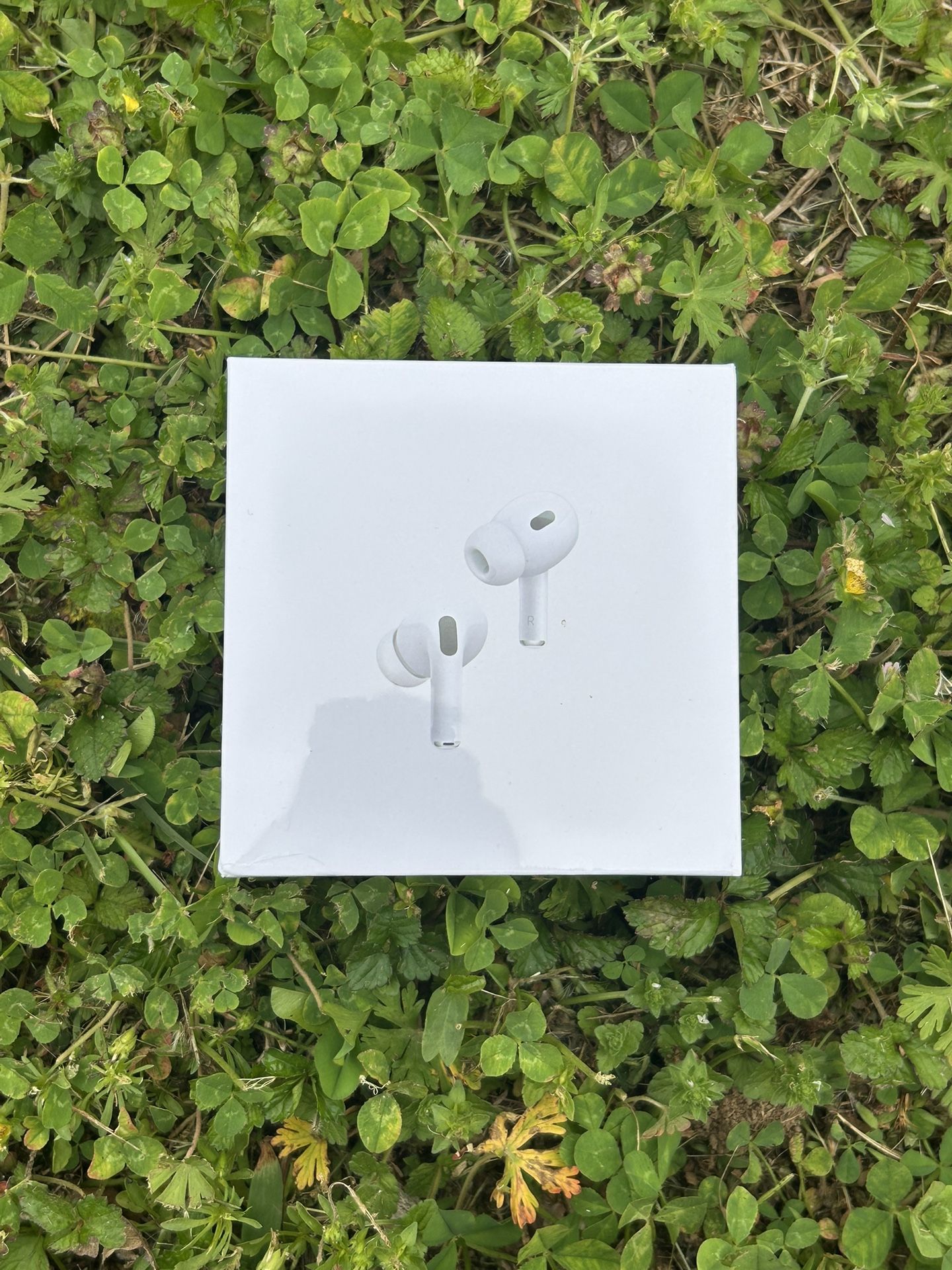(NEVER OPENED) AirPod Gen 2