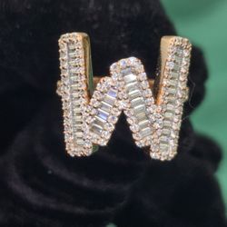 INTIAL "W" VVS D MOISSANITE ROSE GOLD ON 925 STERLING SILVER 