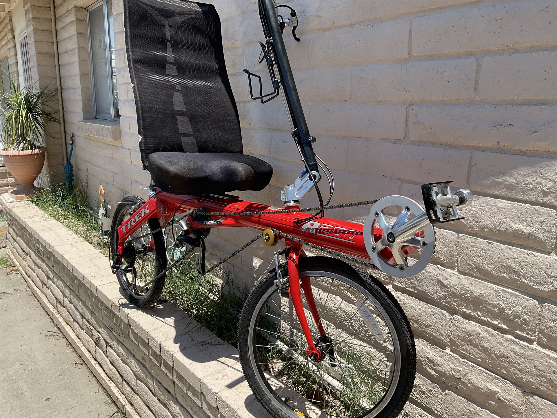 TREK R 200 Recumbent S M L Adjustable for Sale in San Diego CA OfferUp