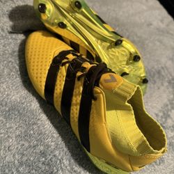 Adidas Men’s Soccer Cleats