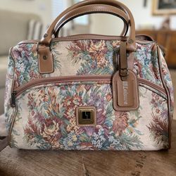 Vintage Leisure Brand Tapestry Travel Bag