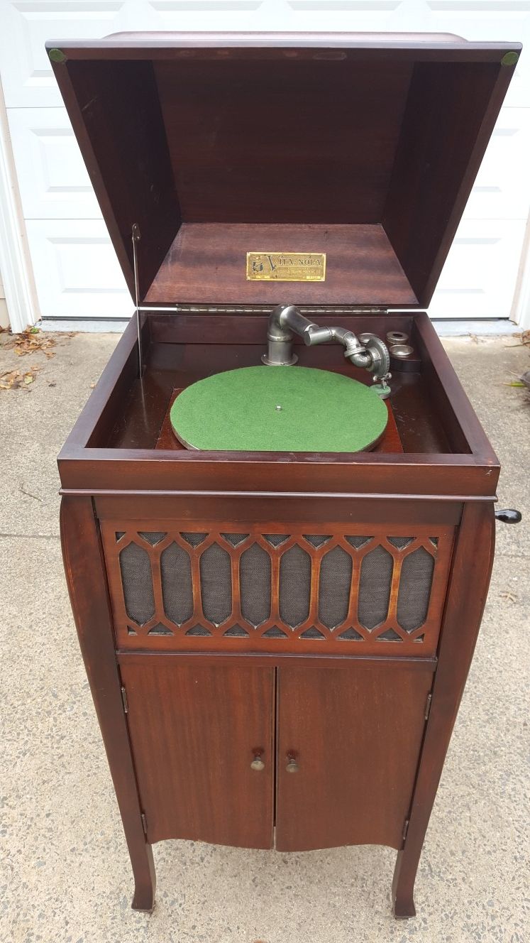 1915 Antique Vitanola Victrola Phonograph Record Player