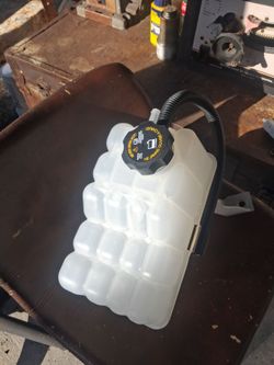 2001 Silverado 4.8L overflow tank