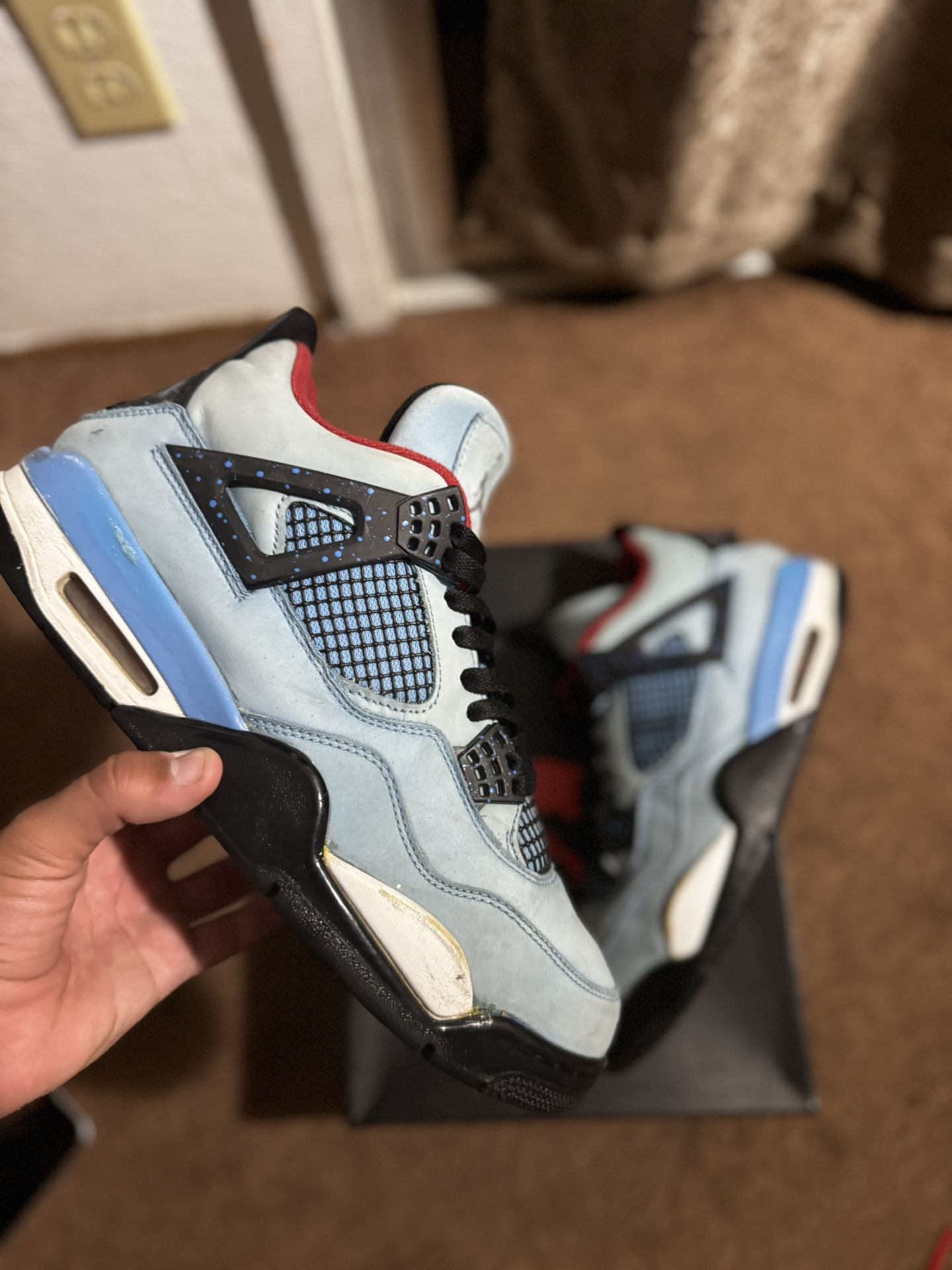 Jordan 4 Travis Scott Size 11