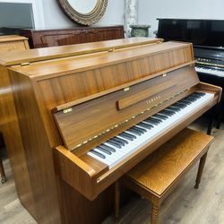 Yamaha C108 Walnut Upright Piano