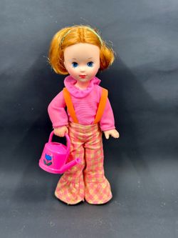 Rare Retro 1972 Kenner Doll “Willow” w/Watering Can - Excellent Condition