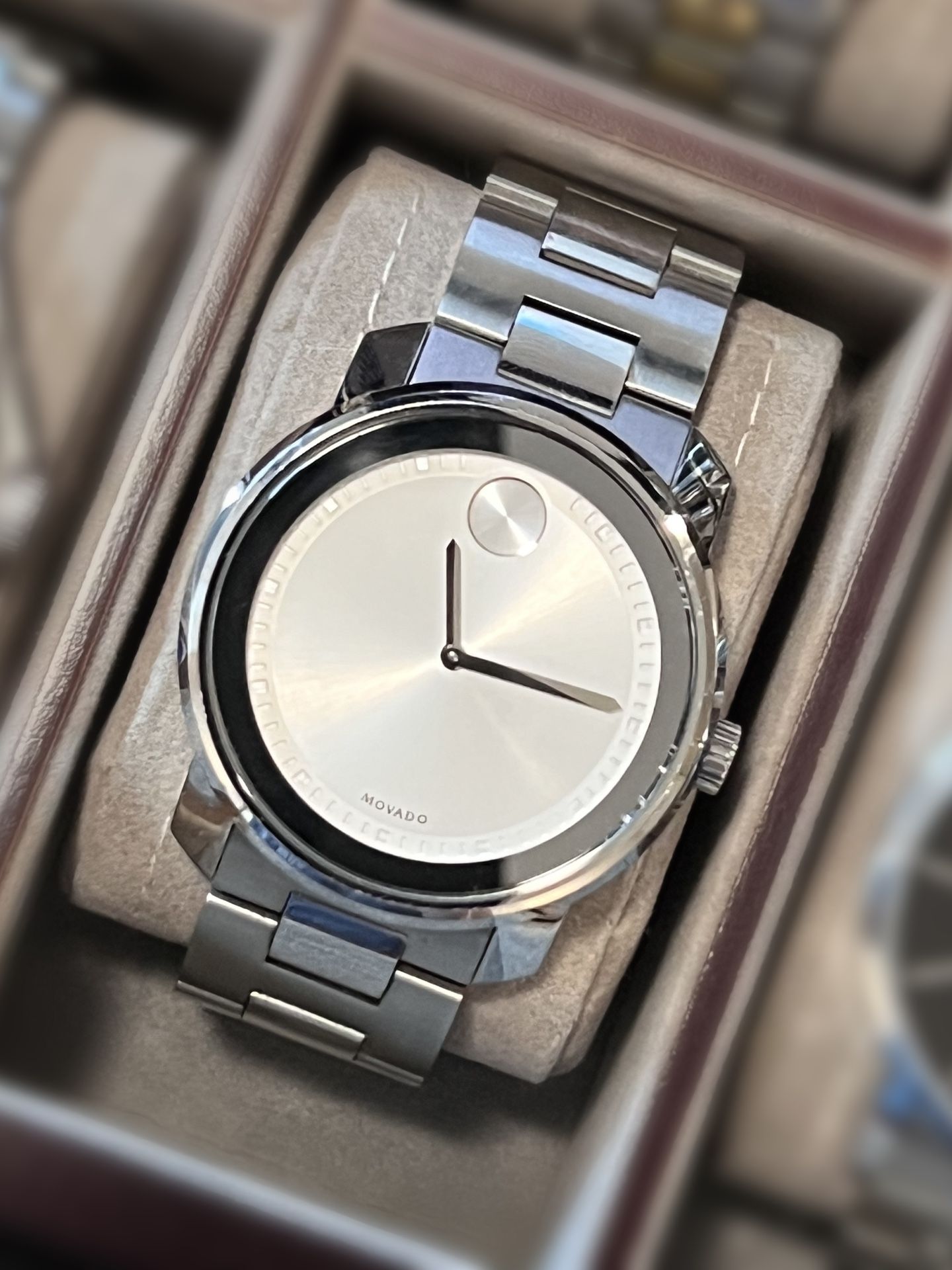 Movado BOLD Men’s Watch Stainless Steel Silver Dial Swiss Quartz
