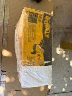 New dewalt grinder 4-1/2”