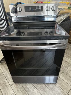 LG ThinQ Electric Black Stainless Cooktop Range Oven