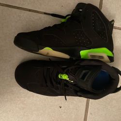 Air Jordan 6 Retro Sneaker