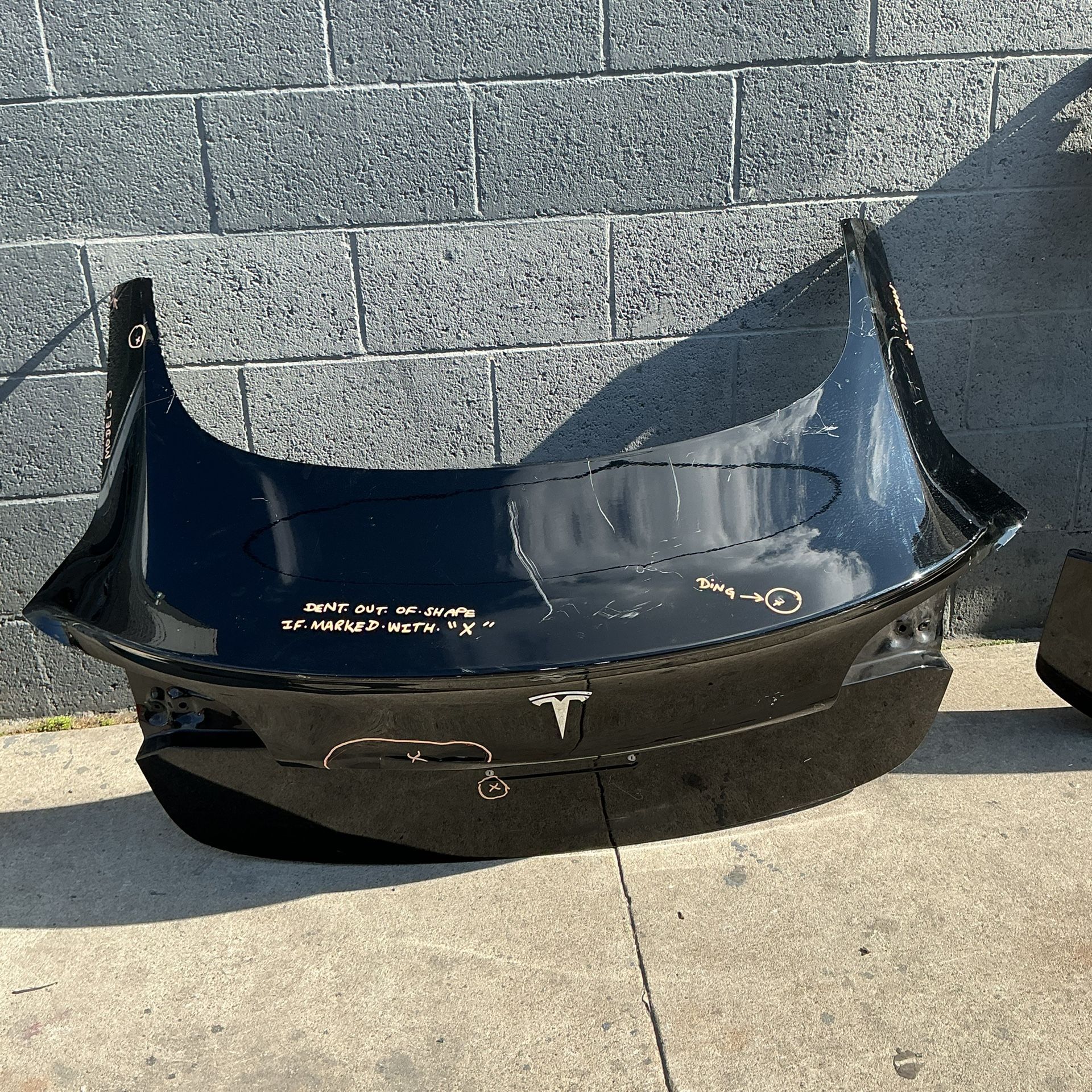 2017 - 2020 TESLA MODEL 3 - Trunk Lid OEM