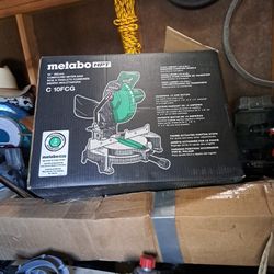Compound Miter Saw