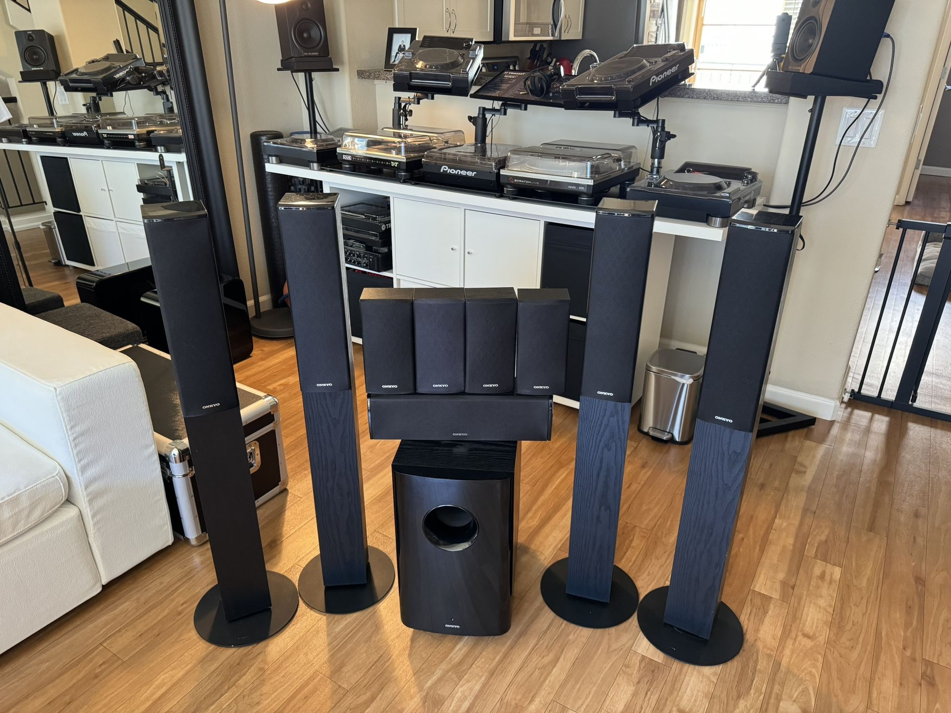Onkyo SKS-HT870 Home Theater Speaker System