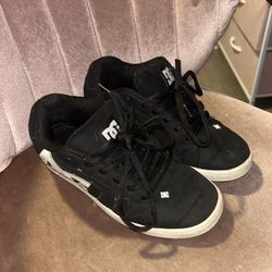 Black&white DC shoes