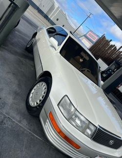 1990 Lexus LS 400
