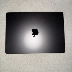 MacBook Pro 14 Inch — Space Black