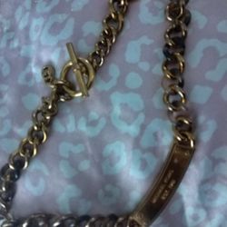 Michael Kors Toggle Chain 