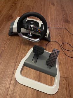 Xbox 360 Racing Wheel With Pedals