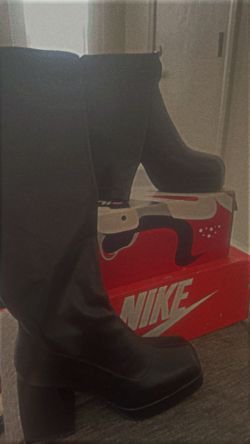 Woman’s Bratz Style Boot