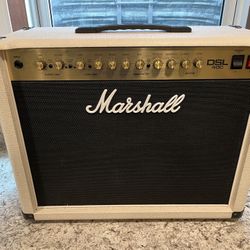 Marshall DSL 40C limited Edition White Tolex Tube Amp w/ Footswitch