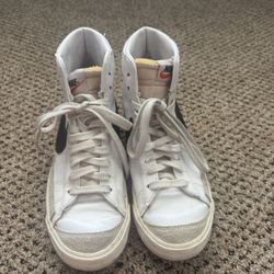Nike Blazers Size 8