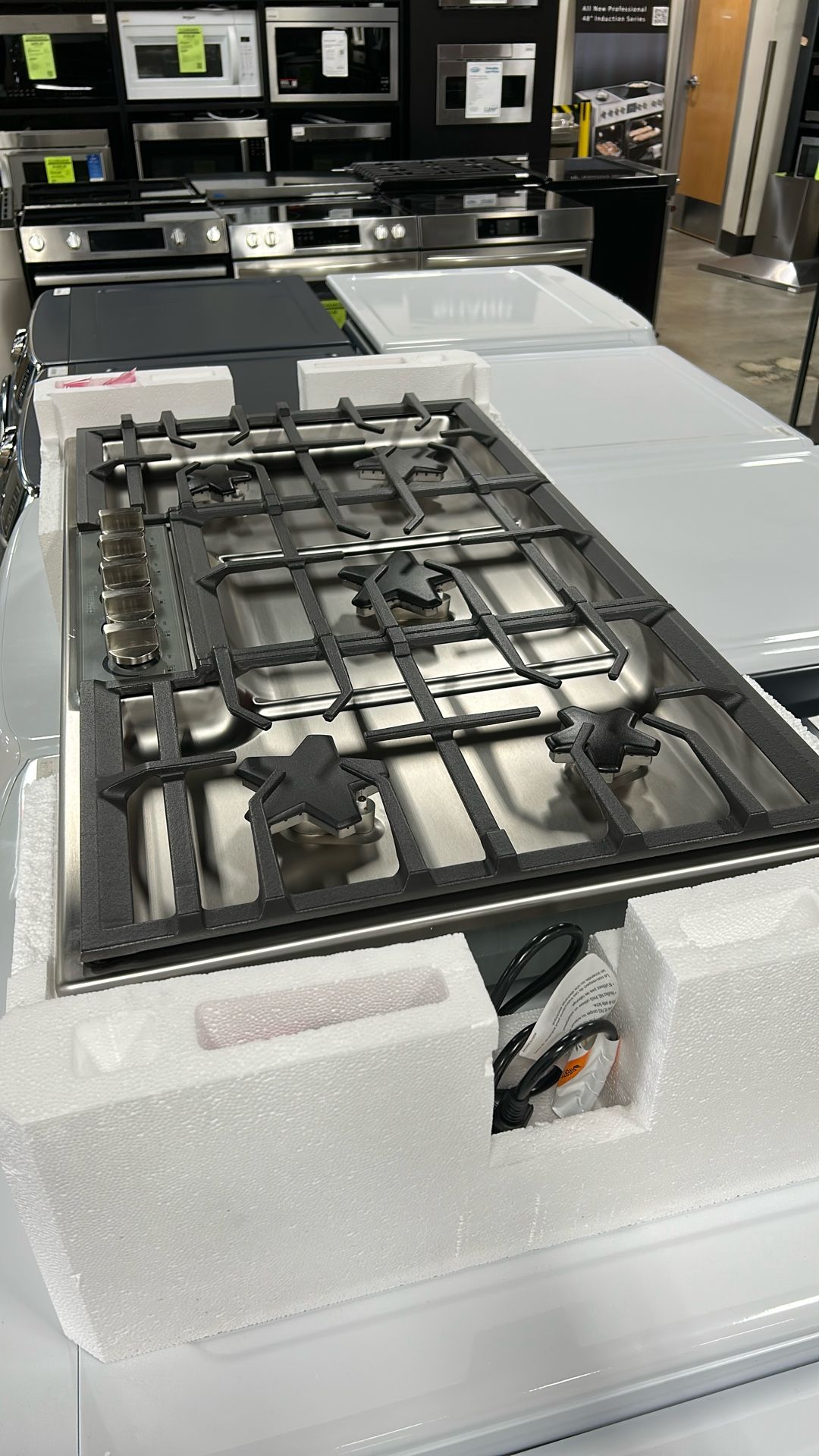 Thermador 36” Gas Cooktop