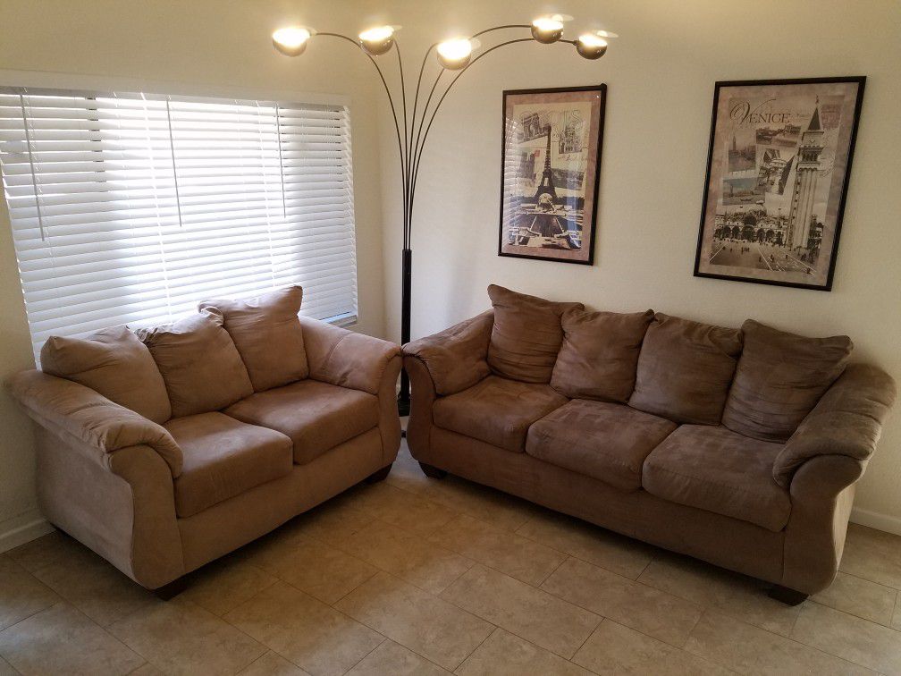 Matching couch and loveseat