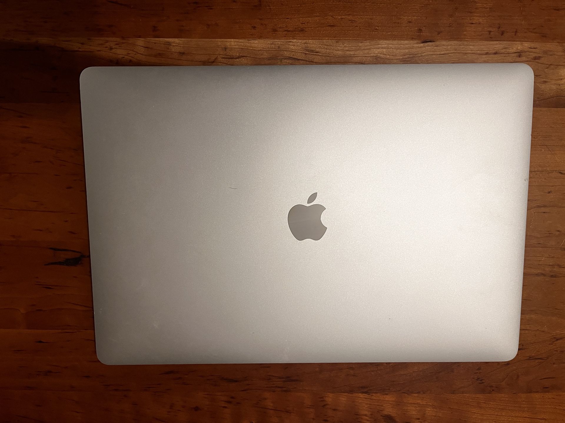 MacBook Pro 2019 (15 Inches)