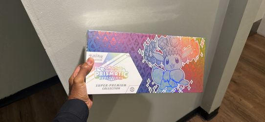 Prismatic Evolutions Super-Premium Collection - Scarlet and Violet