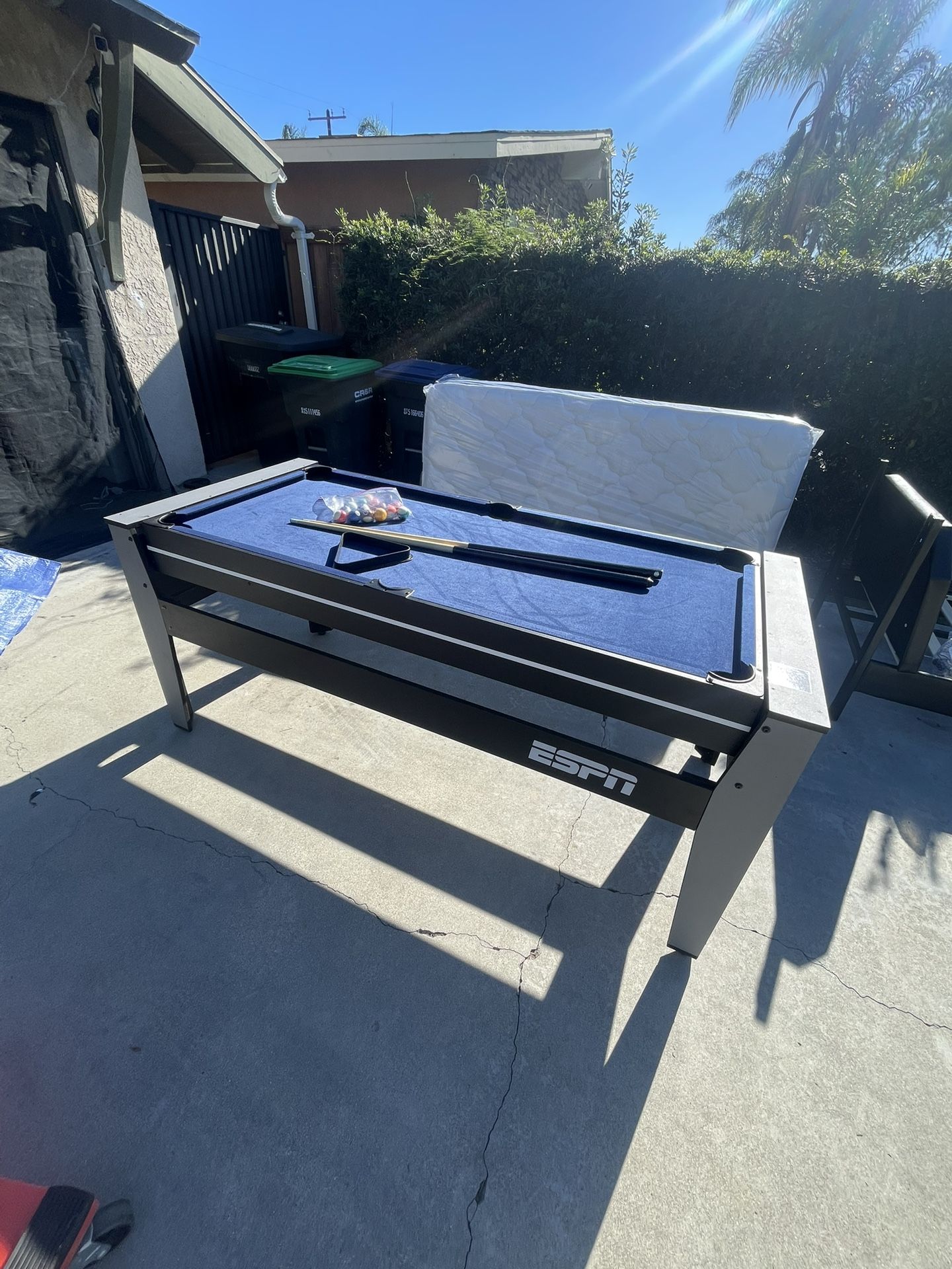 6 Foot Long Miniature Pool Table.
