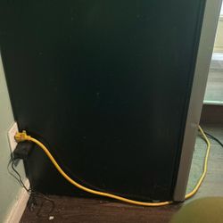 mini fridge  For Sale  