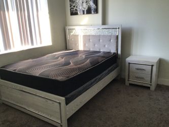 Bedroom set