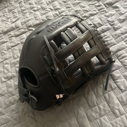 Worth Freedom Softball/baseball Glove 13 Inch