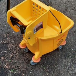 Located In PORT ORCHARD WA, 98366