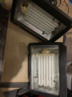CFL flood Light Fixtures – Set of 2
