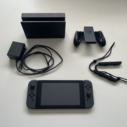 Nintendo Switch w/ Dock